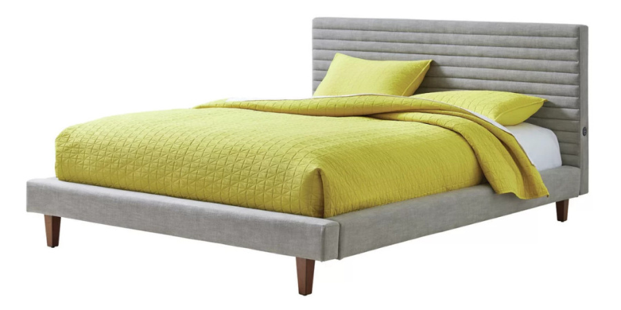 A55 - Moderná čalúnená posteľ na mieru